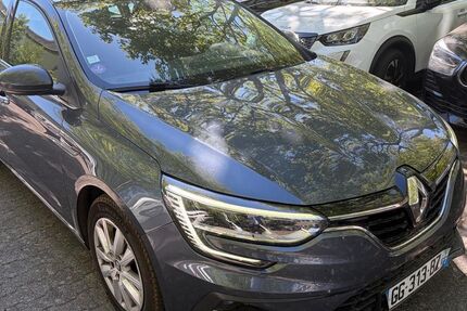 Renault Megane 179.000 km 9.996 &euro; Hofheim am Taunus 65719