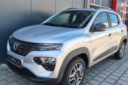 Dacia Spring 29.000 km 8.350 &euro; Puchheim (nähe München) 82178