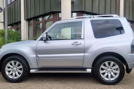 Mitsubishi Pajero 222.000 km 13.900 € Groß Gerau 64521