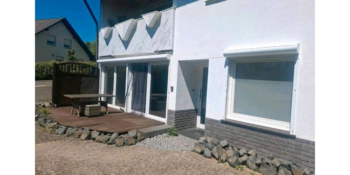 Einfamilienhaus Bad Wildungen - 8 Zimmer, 280 m&sup2;, 420.000&euro; | Angebot:26670876