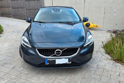 Volvo V40 138.000 km 10.500 &euro; Bad Abbach 93077