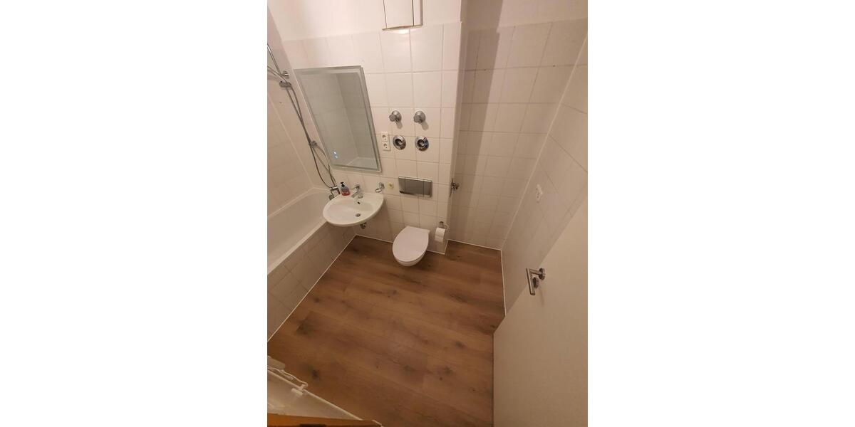 Etagenwohnung Schöneiche bei Berlin - 4 Zimmer, 83 m&sup2;, 1.328&euro; | Angebot:24980319