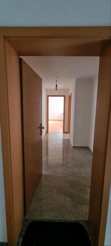 Helle 3,5 Zimmer Wohnung