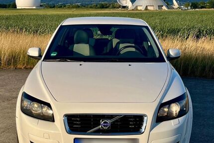 Volvo C30 180.000 km 6.000 € München 80997
