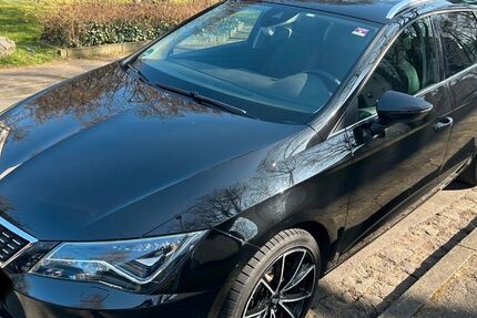 Seat Leon 49.300 km 14.900 &euro; Bonn 53175