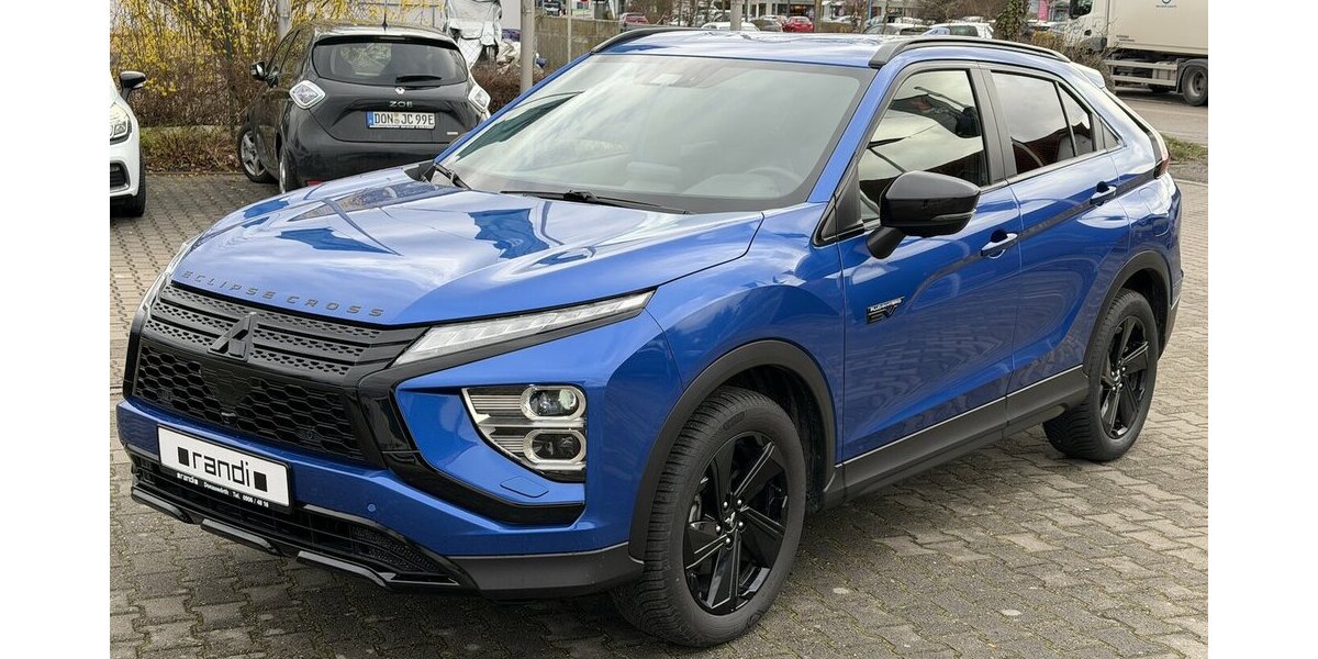 Mitsubishi Eclipse Cross Plus Select Black Hybrid 4WD 15.700 km 26.480 &euro; Donauwörth 86609