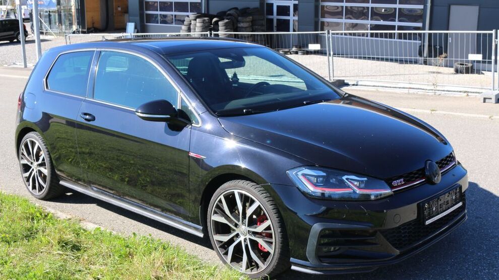 VW Golf 55.000 km 21.990 € Aichhalden-Rötenberg 78733