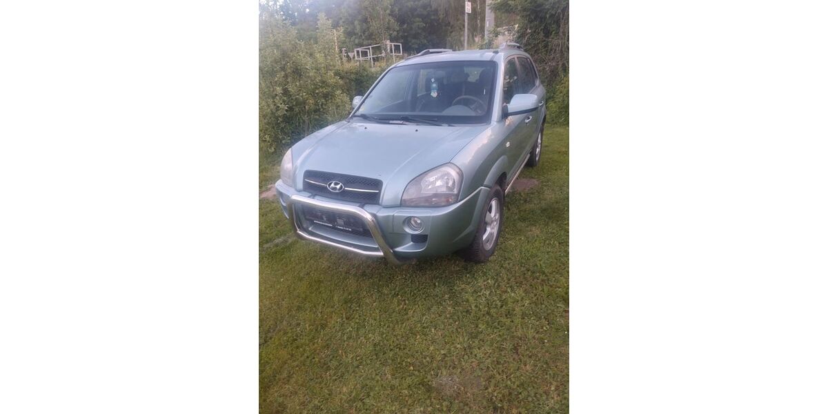 Hyundai TUCSON 197.636 km 1.400 &euro; Dornburg-Camburg 07774