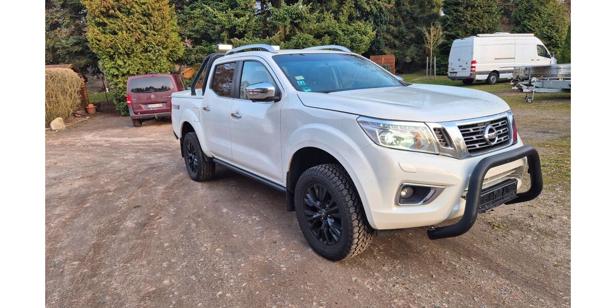 Nissan Navara 211.000 km 24.500 &euro; Deutsch Evern 21407
