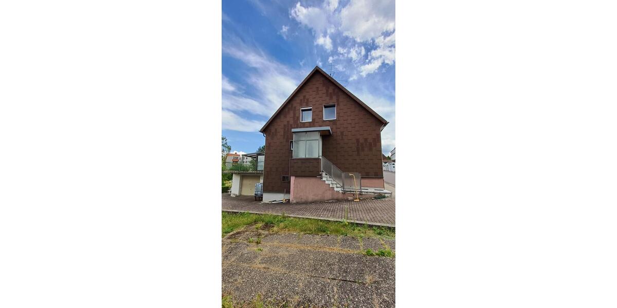 Einfamilienhaus Sankt Ingbert - 6 Zimmer, 141 m&sup2;, 189.000&euro; | Angebot:27076620
