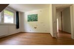 Dachgeschoßwohnung Ebermannstadt - 3 Zimmer, 104 m&sup2;, 1.100&euro; | Angebot:26636181