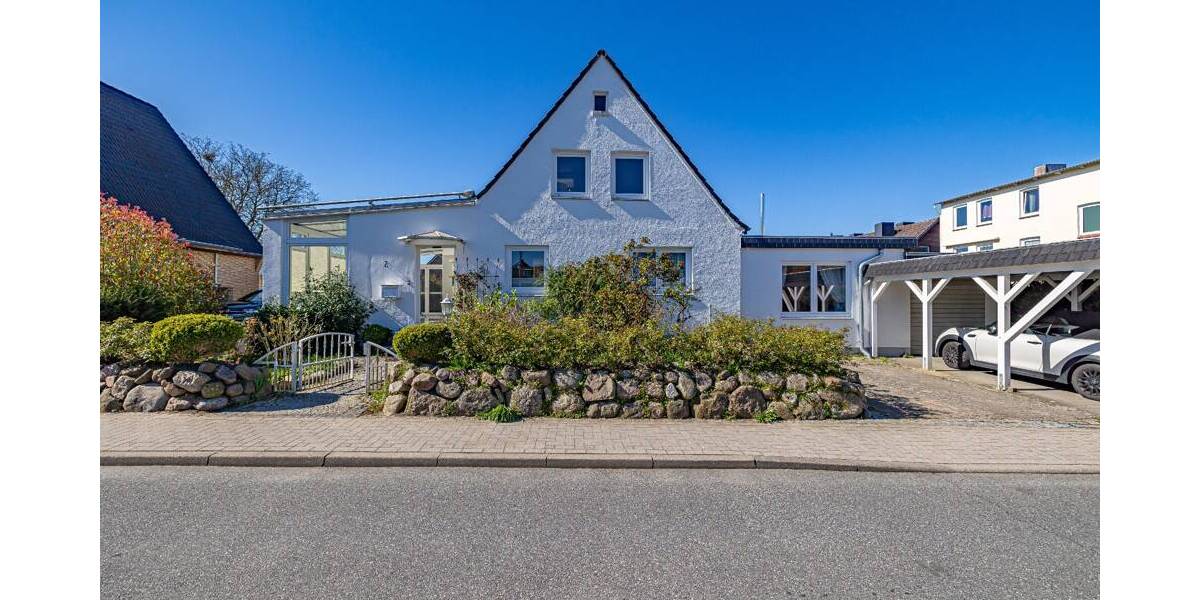 Einfamilienhaus Laboe - 7 Zimmer, 161 m&sup2;, 519.000&euro; | Angebot:26451409