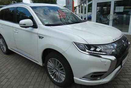 Mitsubishi Outlander 96.867 km 19.390 &euro; Radebeul 01445