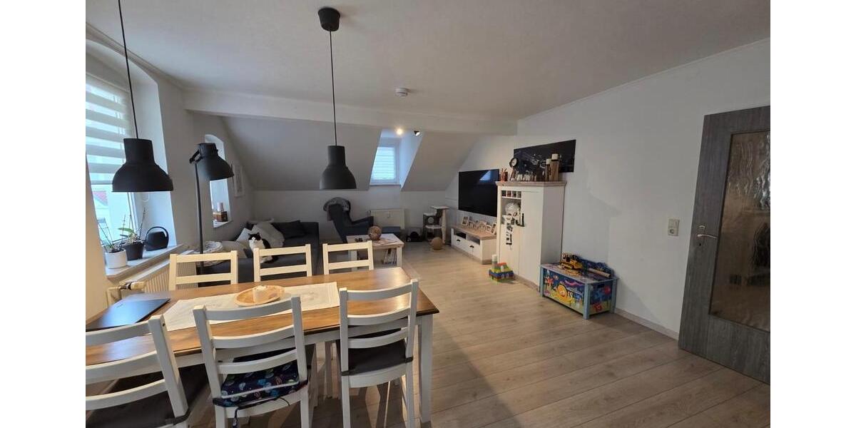 Etagenwohnung Weißwasser (Oberlausitz) - 4 Zimmer, 93 m&sup2;, 605&euro; | Angebot:26664454