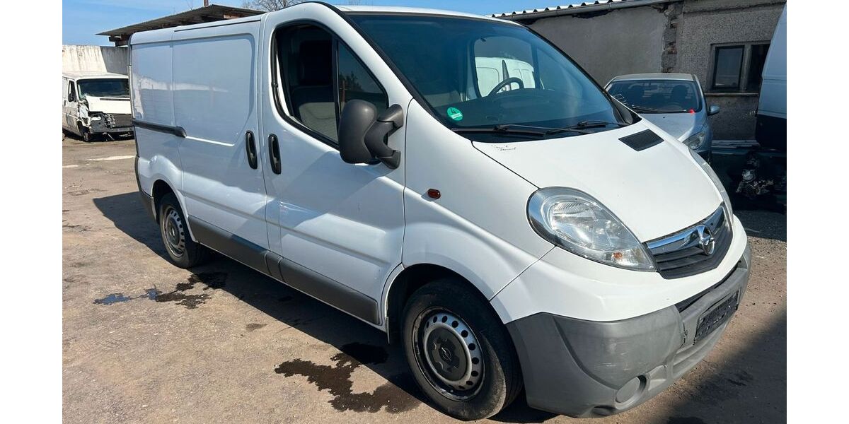 Opel Vivaro 316.383 km 3.599 &euro; Leipzig 04288