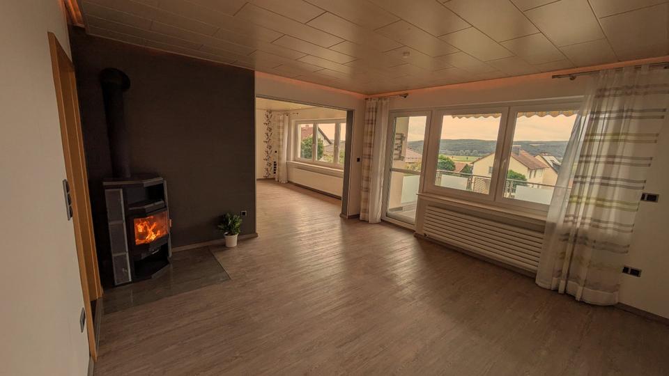 Einfamilienhaus Fritzlar - 11 Zimmer, 276 m&sup2;, 438.000&euro; | Angebot:23275415