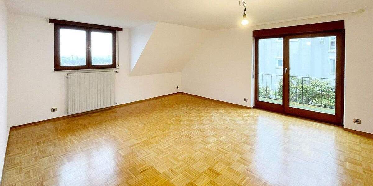 Einfamilienhaus Stuttgart Rohr - 8 Zimmer, 155 m&sup2;, 2.200&euro; | Angebot:24974564