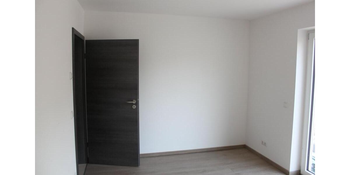 Haus zu vermieten in 94522 Wallersdorf 6 zimmer