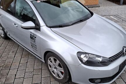 VW Golf 76.000 km 5.499 &euro; zella-mehlis 98544