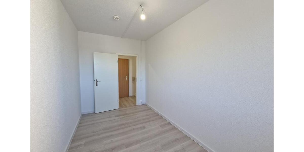 Etagenwohnung Zerbst (Anhalt) - 2 Zimmer, 50 m&sup2;, 205&euro; | Angebot:26264136