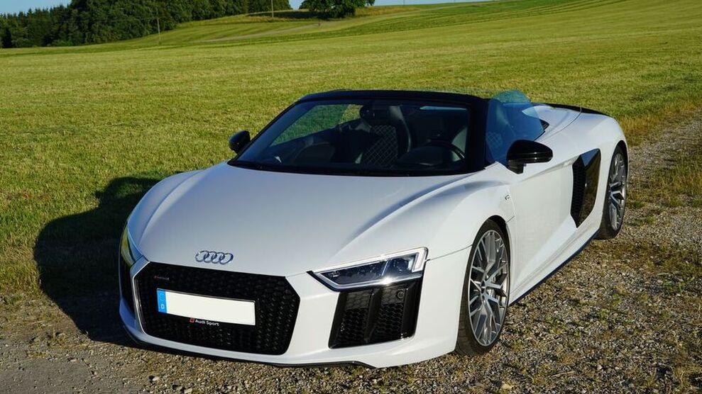 R8