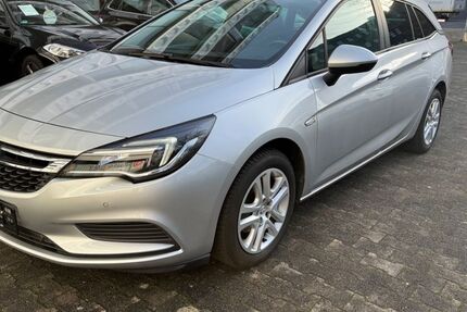 Opel Astra 110.781 km 8.790 &euro; Rüsselsheim 65428