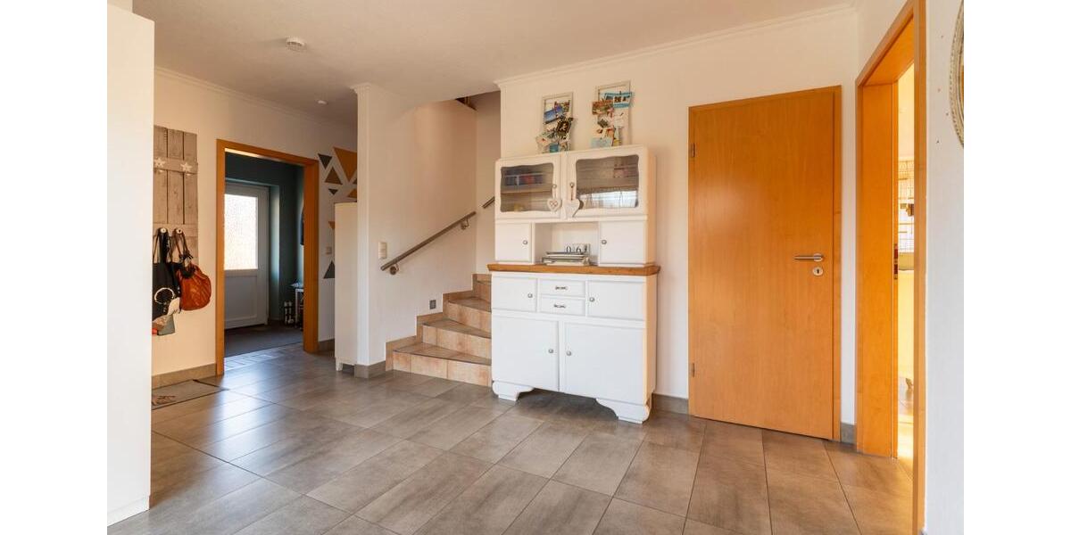 Einfamilienhaus Neukirchen - 6 Zimmer, 161 m&sup2;, 455.000&euro; | Angebot:26800469