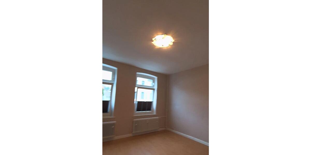 Hochparterre Bad Pyrmont - 4 Zimmer, 100 m&sup2;, 890&euro; | Angebot:26321761
