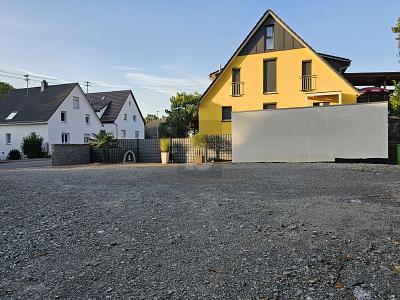 VIELSEITIGER RAUM FÜR LEBEN UND ARBEIT IN TOP-LAGE - Grundstück Steinheim an der Murr | Angebot:27067931