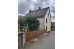 Einfamilienhaus Bad Endbach - 7 Zimmer, 200 m&sup2;, 279.000&euro; | Angebot:27199928