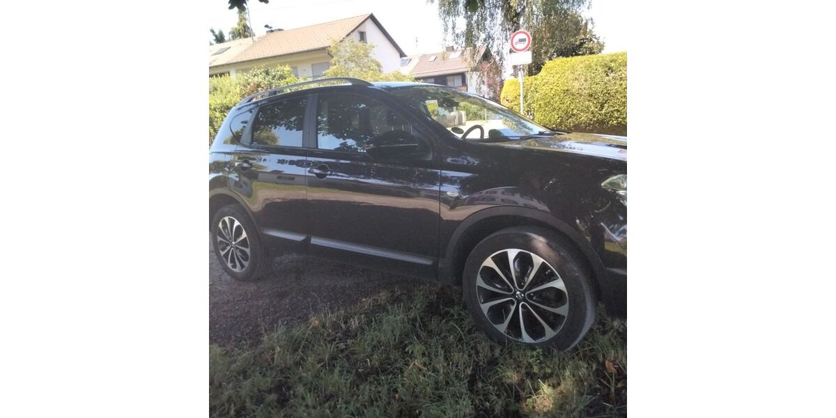 Nissan Qashqai 195.000 km 3.680 &euro; Holzkirchen 83607