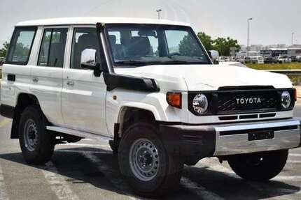 Toyota Land Cruiser 6.500 km 88.000 € Seeheim-Jugenheim 64342