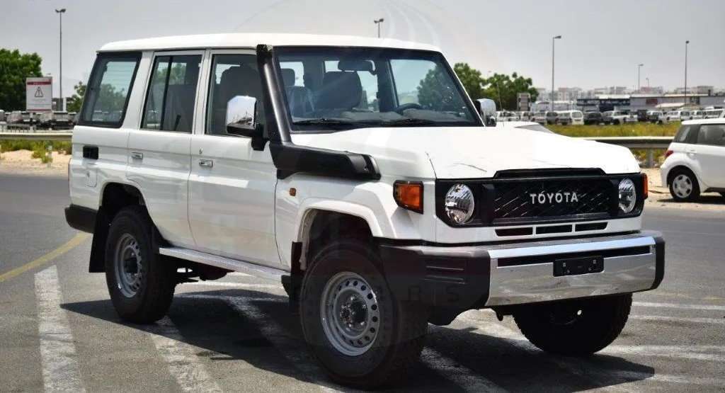 Toyota Land Cruiser 6.500 km 88.000 € Seeheim-Jugenheim 64342