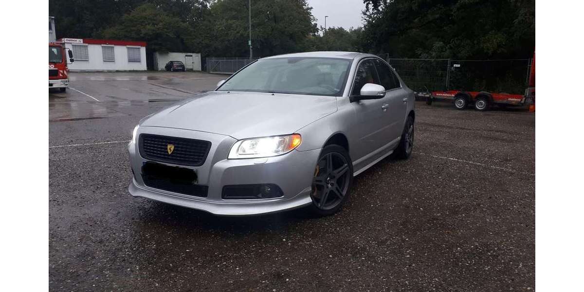 Volvo S80 188.000 km 19.500 € Karlsbad 76307