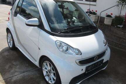 Smart forTwo 43.000 km 8.400 &euro; Leverkusen 51371
