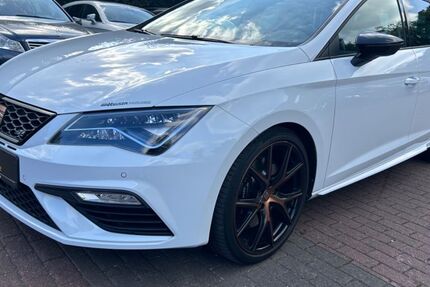 Seat Leon 59.000 km 24.990 € Wettenberg 35435