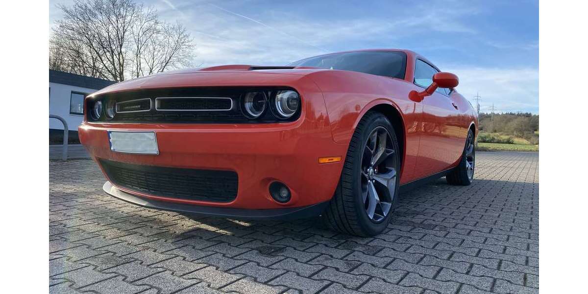 Dodge Challenger 101.833 km 25.800 &euro; Lauterbach 36341