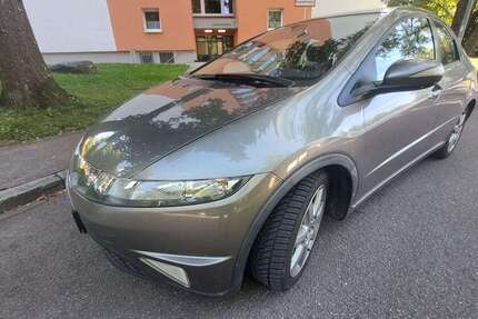 Honda Civic 135.000 km 4.999 &euro; Trunkelsberg 87779