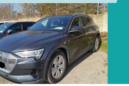 Audi e-tron 80.570 km 32.650 &euro; Herrenberg 71083