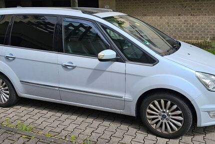 Ford Galaxy 253.300 km 6.800 &euro; Stuttgart 70435