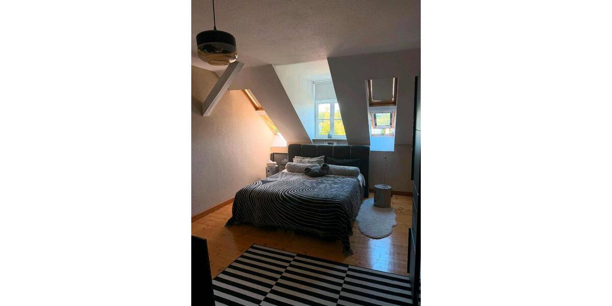 Dachgeschoßwohnung Sankt Ingbert - 2 Zimmer, 76 m&sup2;, 179.000&euro; | Angebot:27030057