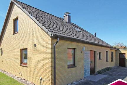 Haus Wahlstedt - 5 Zimmer, 141 m&sup2;, 350.000&euro; | Angebot:26768256