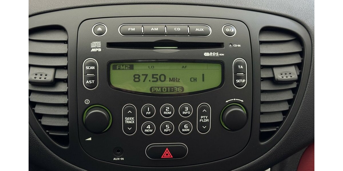 Hyundai i10 Style Radio CD MP3 50.350 km 4.490 &euro; Lich 35423