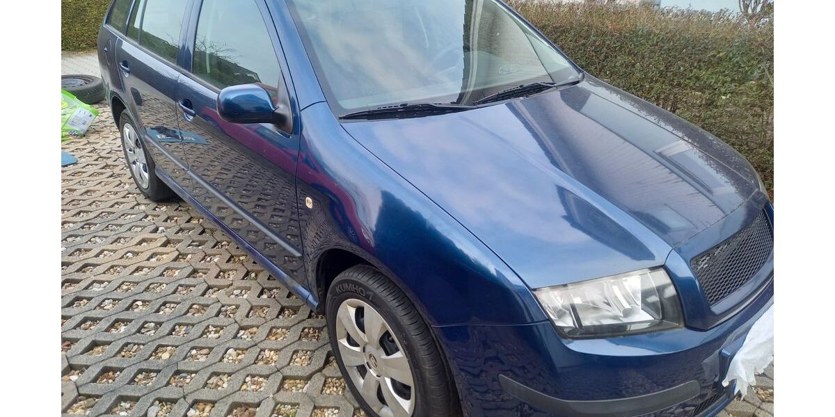 Skoda Fabia 124.000 km 2.490 &euro; Oschatz 04758