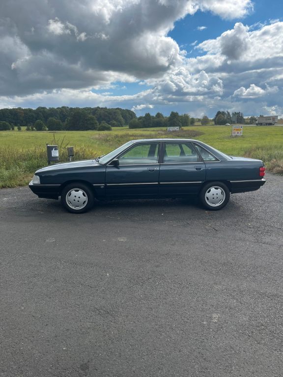 Audi 100 150.000 km 8.450 € Nordhofen 56242