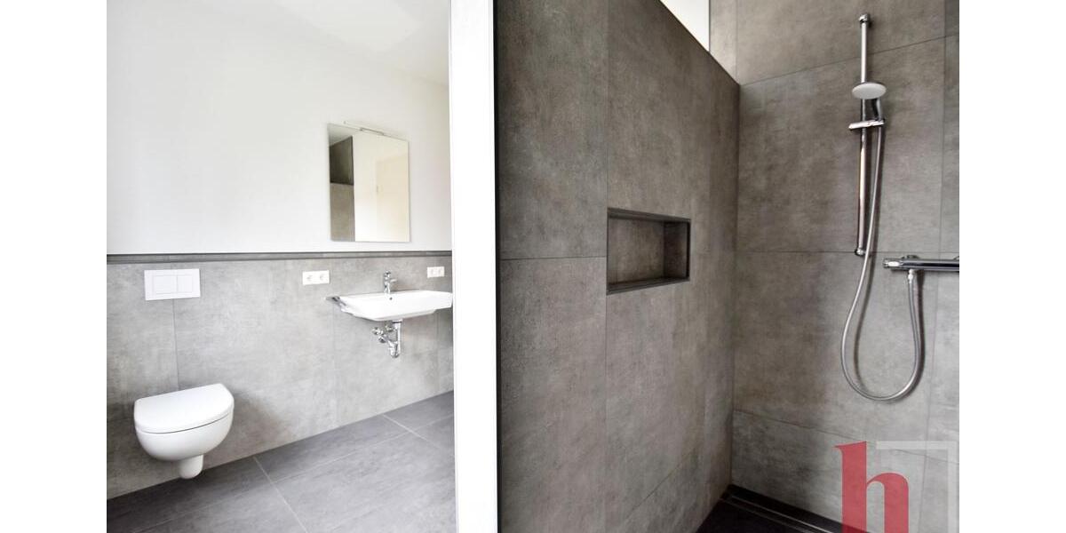 Hochwertige Doppelhaushälfte mit Einbauküche in Steinfeld 5 zimmer