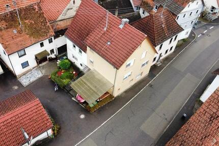 Haus Künzelsau - 9 Zimmer, 200 m&sup2;, 259.000&euro; | Angebot:26185425