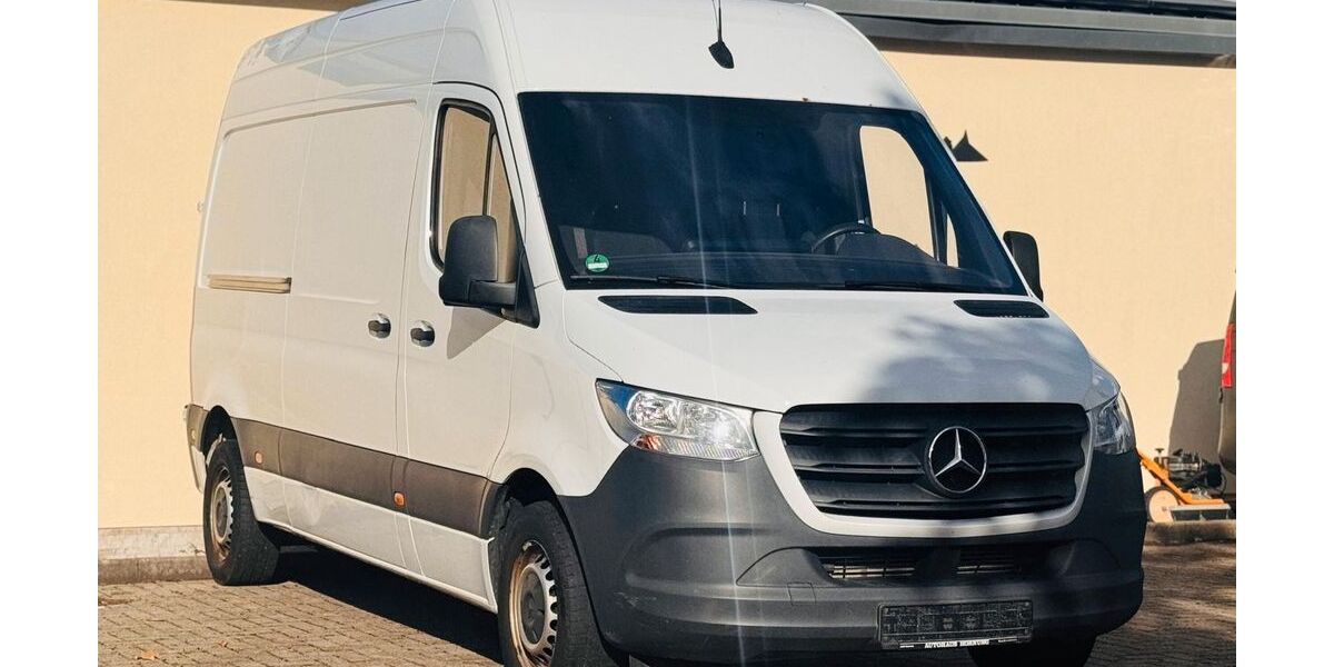 Mercedes-Benz Sprinter 304.000 km 10.999 &euro; Au am Rhein 76474