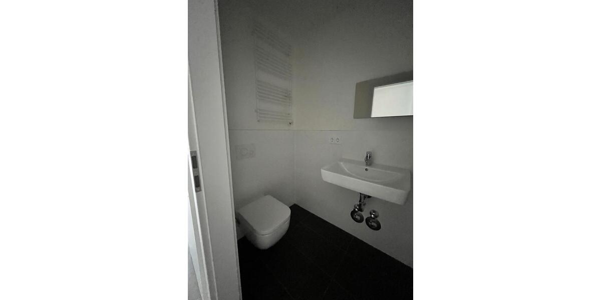 Erdgeschoßwohnung Augsburg Bärenkeller - 1 Zimmer, 29 m&sup2;, 736&euro; | Angebot:25989075