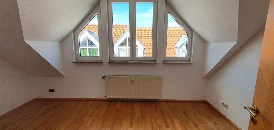 Dachgeschoßwohnung Bad Vilbel - 3 Zimmer, 88 m&sup2;, 437.000&euro; | Angebot:26866336